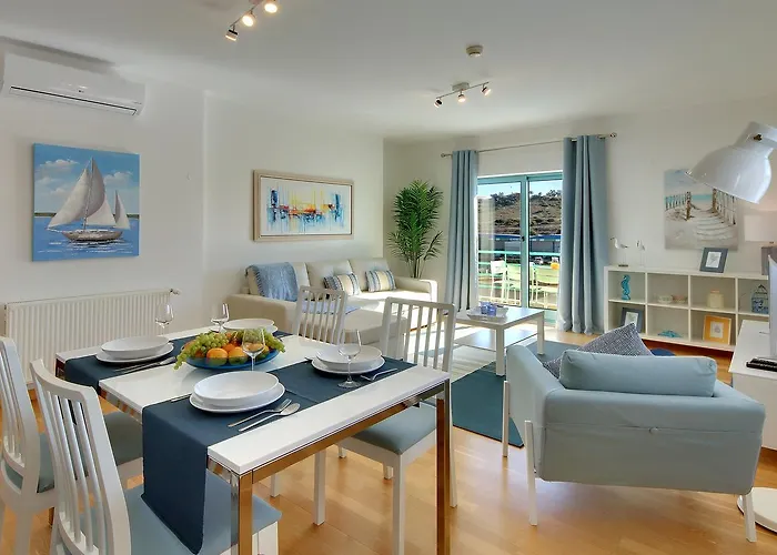 Marina Bay * البوفيرا