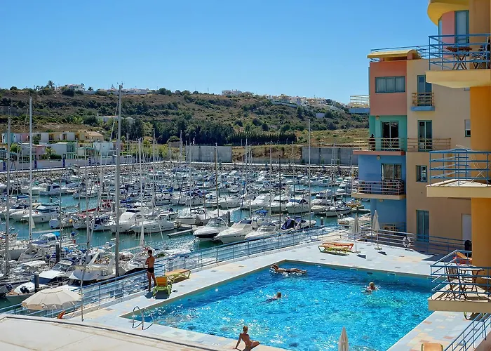 Marina Bay البوفيرا